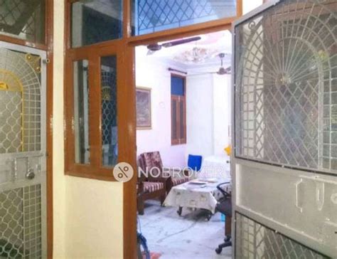 Charms wood Apartment Mandawali - Without Brokerage Semi-furnished 2 ...