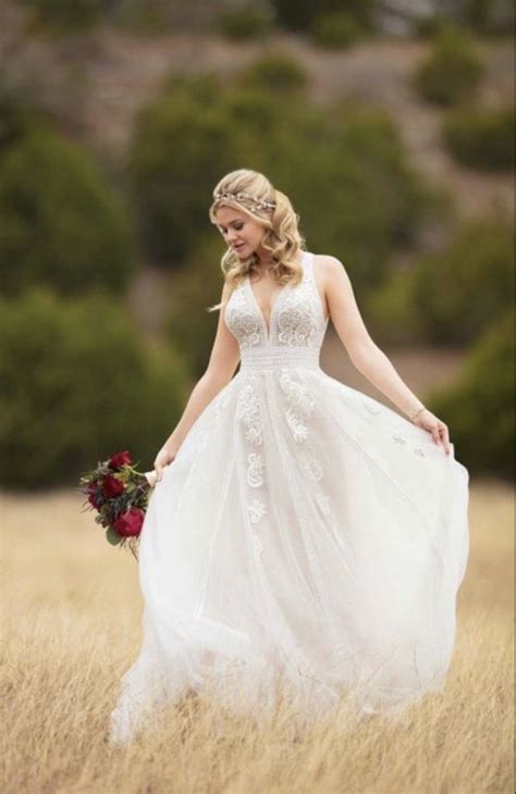 Essense of Australia D2607 - Boho Wedding Dress - Sell My Wedding Dress Online | Sell My Wedding ...