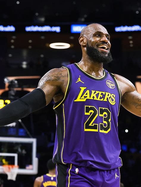 NBA LeBron James 的图像结果