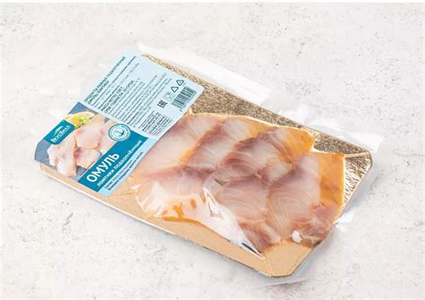 Рыба ВкусВилл / Избёнка Омуль ломтики подкопченные, 100 г ...