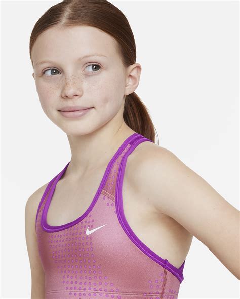 Nike Swoosh Older Kids' (Girls') Reversible Sports Bra. Nike IN