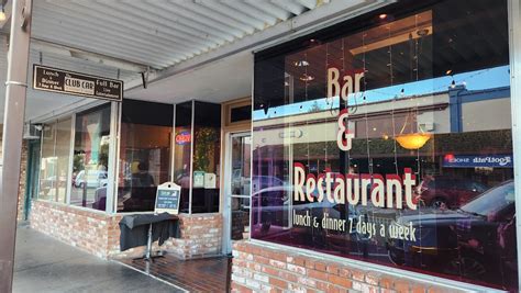 Restaurant App Using Bootstrap On Mobile 的图像结果