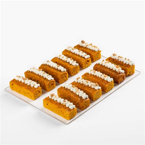 Cinnamon Carrot Tea Cakes – Vanilla Miel