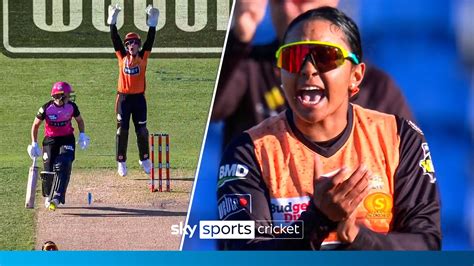 Alana King blasts Sydney Sixers with classy hat-trick! | 'Great bowling ...