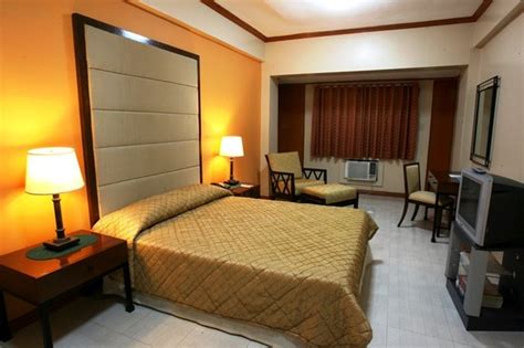 JUPITER SUITES (Makati, Metro Manila) - Hotel Reviews, Photos, Rate ...
