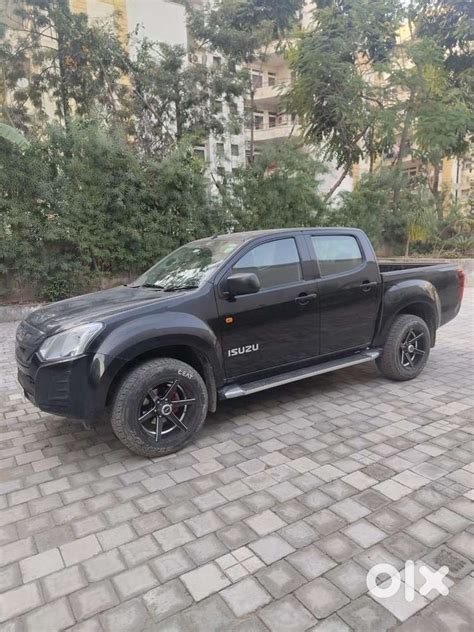 Isuzu S cab , AC cabin well maintained. - Cars - 1764895759
