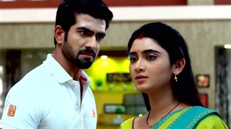 Watch Jagadhatri TV Serial 21st October 2022 Full Episode 54 Online on ZEE5