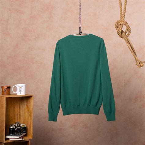 ROYAL ENFIELD V-NECK SWEATER