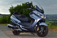 review sym maxsym 600i maxsym 600i abs sym south africa review sym maxsym 600i maxsym 600i abs sym south africa