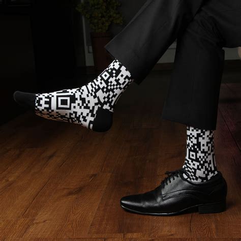 Premium Scan Me Crew Formal Socks For Men – BONJOUR