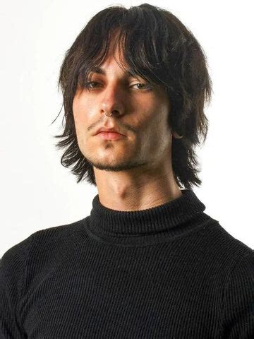 Embrace the Wild: Why the Wolf Cut for Men is the Hottest Trend Right ...