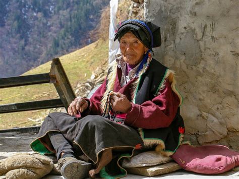 Filial piety | Meer