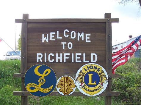 Chicken Roast , Sterling Chalet, Hubertus, 19 October 2025 | AllEvents