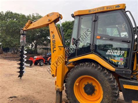 Earth Auger Bull Tractor Operated Manufacturer, Supplier from Tirupur