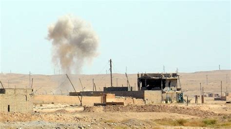 美军驻叙利亚基地首次遭袭，此前刚空袭叙政府军检查站_腾讯新闻