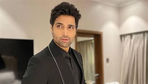 Adivi Sesh signs Upcoming Bollywood Action Love Story - Deets Inside!
