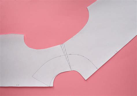 Sewing Glossary: How To Draft And Sew A Peter Pan Collar, 48% OFF