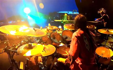 SLIPKNOT活结乐队前鼓手Joey Jordison调鼓视频！怀念！