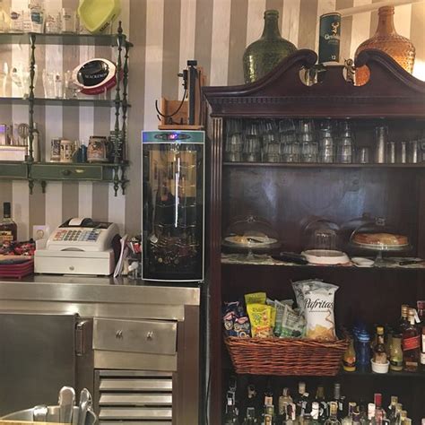 EL FURACU, Infiesto - Calle del Quesu - Restaurant Reviews & Photos ...