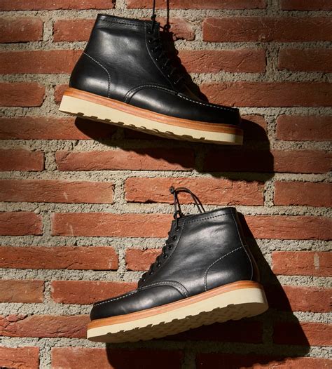 Goodyear Welted Moctoe Boot with Bellows Tongue – Kozasko