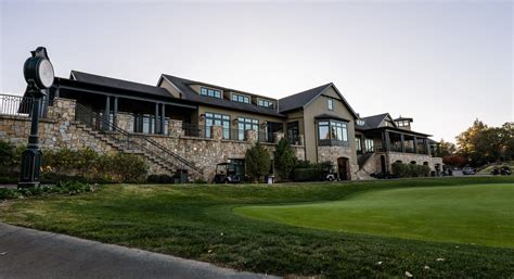 Sharon Heights Golf & Country Club Upgrade - ICOM