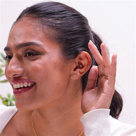 Lab Diamond Stud Earrings | Elegant & Affordable Gold Designs at GIVA ...