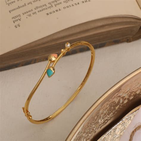 Buy Jalaja Double Lotus Bud Motifs Bracelet | Tarinika - Tarinika India