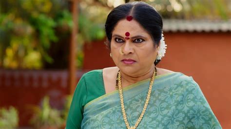 Watch Vadinamma S1 Episode 485 on JioHotstar