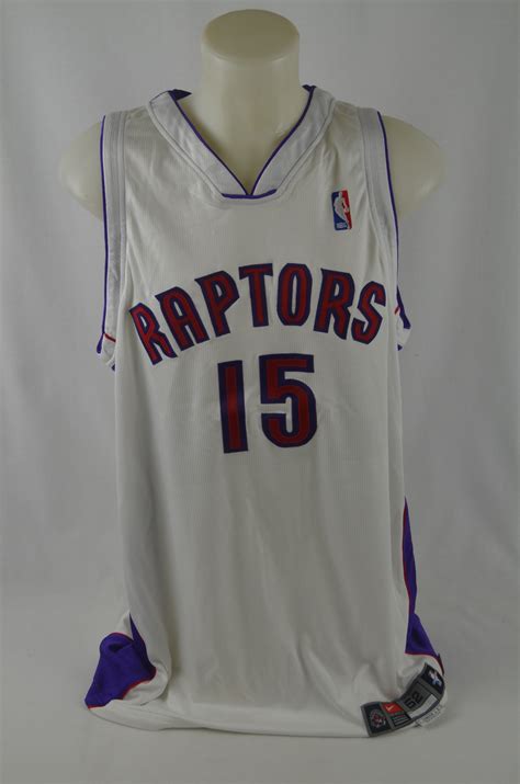 Lot Detail - Vince Carter 2000-01 Toronto Raptors Professional Model ...