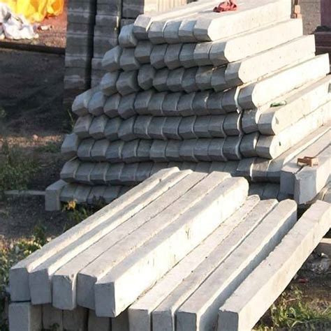 Sathe Cement Vastu Nirmiti - Fencing Poles