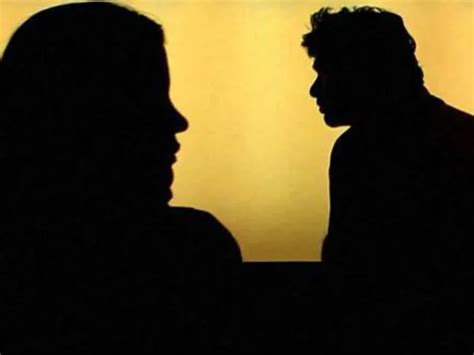 உன்னுடைய மனைவி என்னோட காதலி...கணவன் செய்த செயல்...திருப்பூரில் பயங்கரம்!