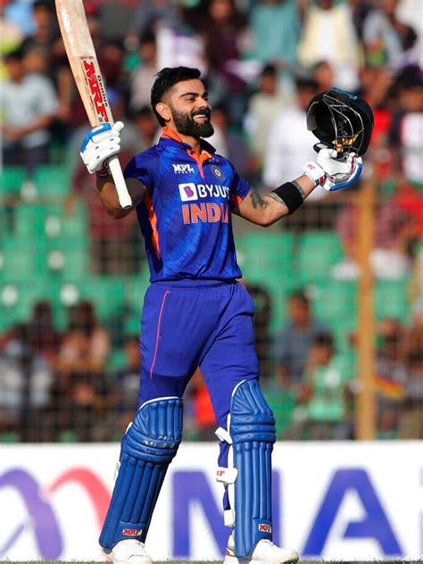 Star batters end ton drought in 2022