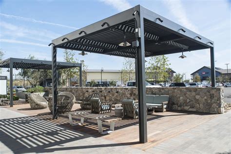 The Vineyards at Porter Ranch — DSA Lighting