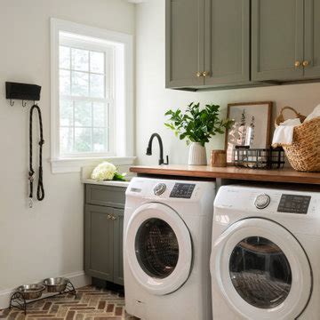 Utility Room Design Ideas, Inspiration & Images - May 2025 | Houzz IN