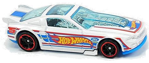 ’13 Ford Mustang GT – 76mm – 2013 | Hot Wheels Newsletter