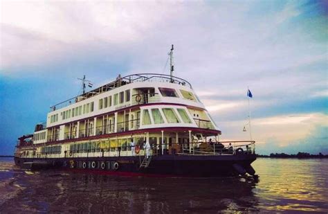 Luxury India Tours 2025: Find 16 Most Royal Experiences In India