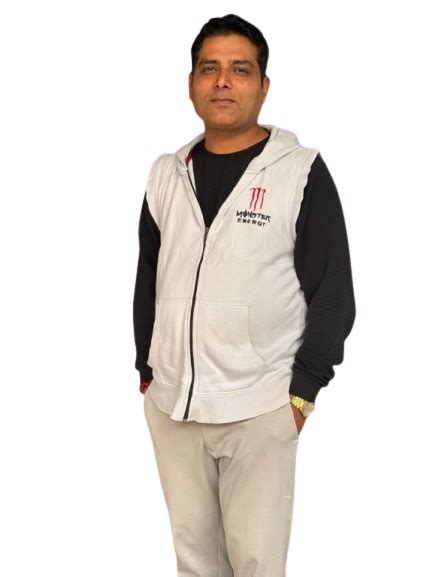 Manoj Mishra: Crafting Excellence in Every Project