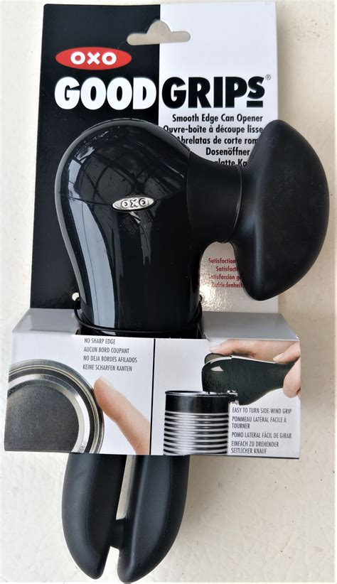 OXO Smooth Edge can opener allows you to safely open any can with ...