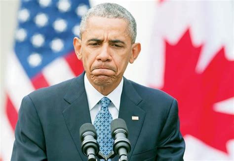 Barack Obama vows to keep momentum in fight against IS