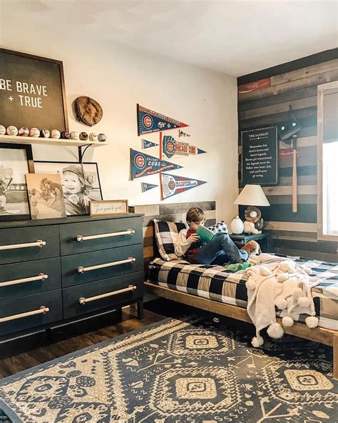 Fawn Teresi on Instagram: "We finished his baseball themed bedroom this ...