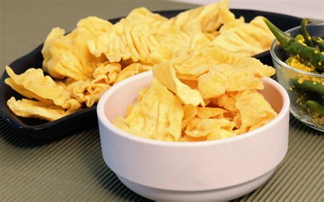 HAND MADE PAPDI – Falguni Gruh Udhyog