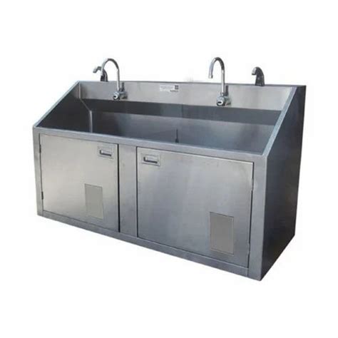 Medical Equipments - Ss Scrub Station Manufacturer from Pune