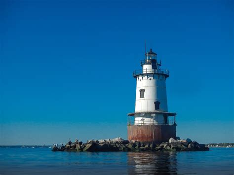 Conimicut Point Park Vacation Rentals, RI, USA: house rentals & more | Vrbo