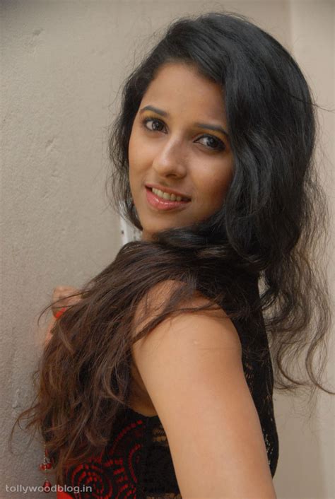 Shravya Reddy New Hot Photo Shoot Gallery