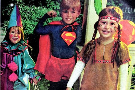 Vintage Halloween costume patterns from the 70s: Popular styles you ...