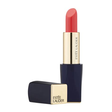 19 of the best lipsticks for Indian skin tones to get that perfect pout