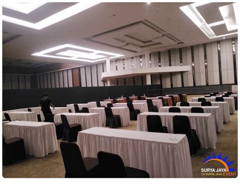 Sewa Meja Ibm Lengkap Dengan Taplak Meja Siap Kirim