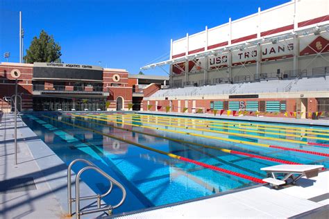 Uytengsu Aquatics Center - Recreational Sports