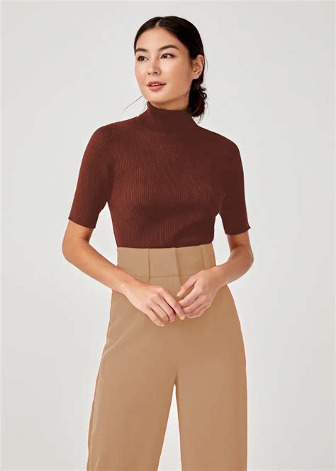 City Girl Mock Neck Half Sleeves Top – Offduty India