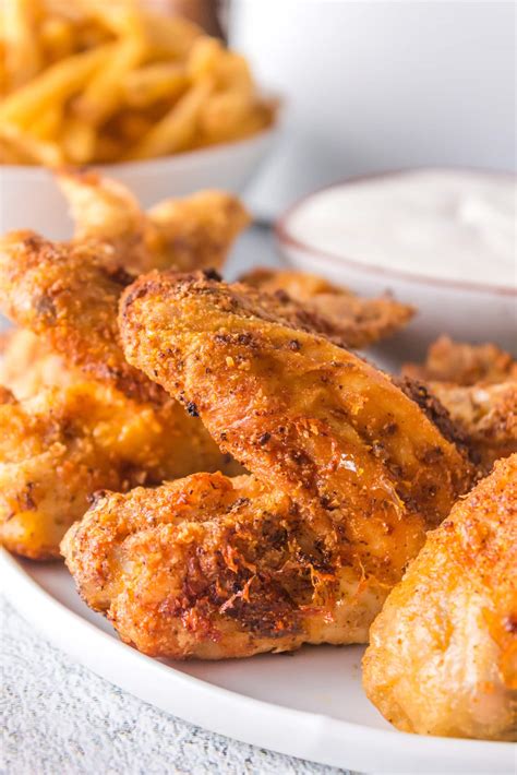 Air Fryer Crispy Chicken Wings Recipe - Air Fryer Fanatics
